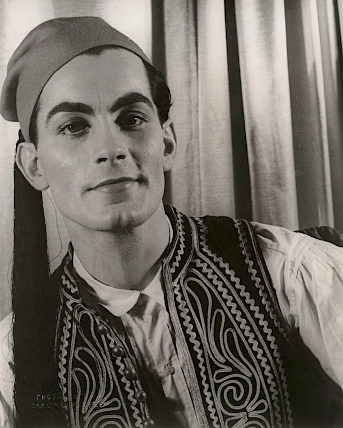 Carl Van Vechten, Hugh Laing (Hugh Skinner), circa 1940, Bromide Press ...